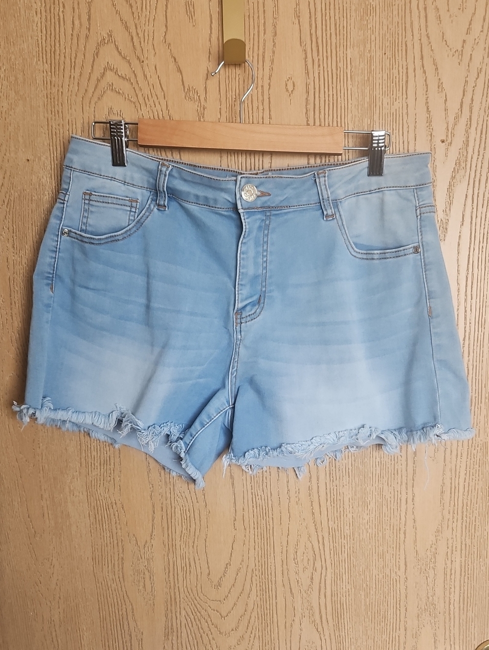 Light Blue Women's Denim Shorts with Frayed Hem